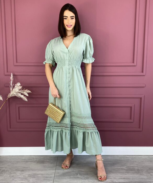 fernandaramosstore com br vestido midi com detalhe em guipir sem bojo com lastex e botoes verde 3