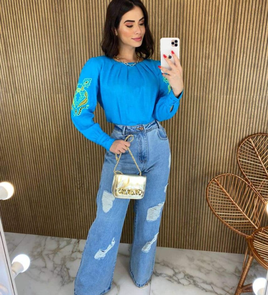 Blusa Manga Longa Feminina com Detalhe Vazado nas Mangas Azul - Fernanda Ramos Store