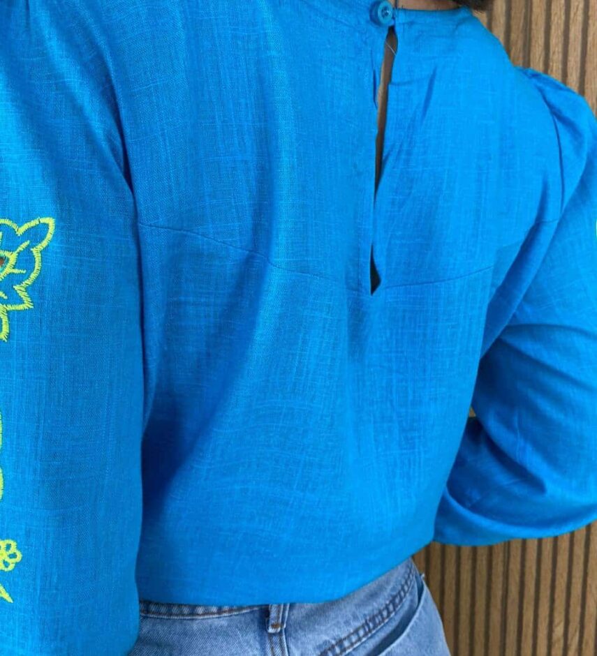 Blusa Manga Longa Feminina com Detalhe Vazado nas Mangas Azul - Fernanda Ramos Store