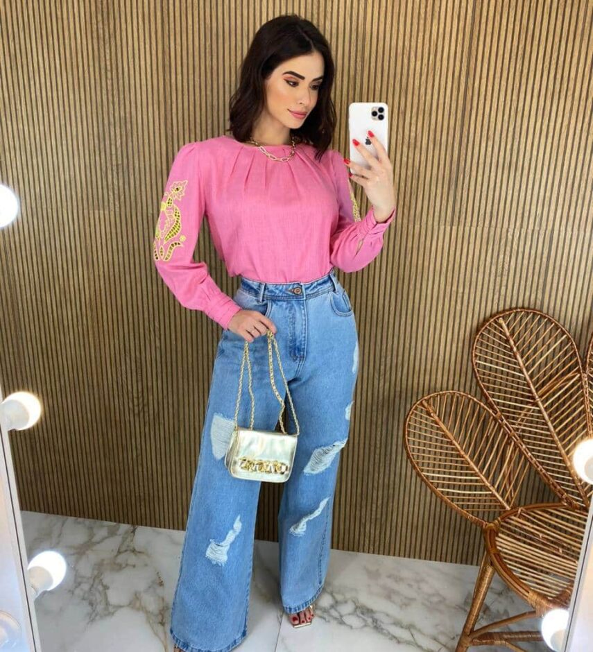 Blusa Manga Longa Feminina com Detalhe Vazado nas Mangas Rosa - Fernanda Ramos Store
