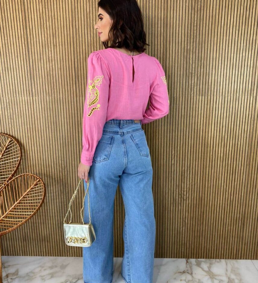 Blusa Manga Longa Feminina com Detalhe Vazado nas Mangas Rosa - Fernanda Ramos Store