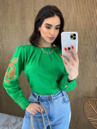 Blusa Manga Longa Feminina com Detalhe Vazado nas Mangas Verde - Fernanda Ramos Store