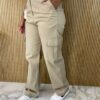 fernandaramosstore com br calca feminina com bolsos cargo caqui 2