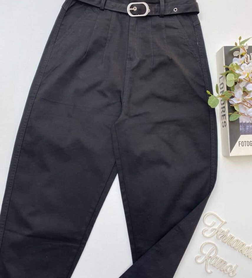 Calça Feminina com Bolsos e Cinto Preta - Fernanda Ramos Store