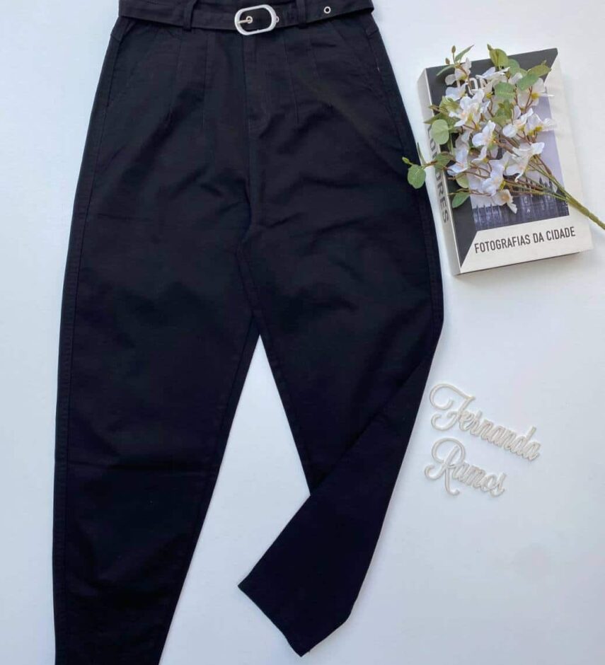 Calça Feminina com Bolsos e Cinto Preta - Fernanda Ramos Store