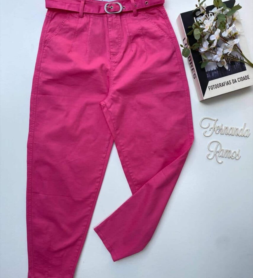 Calça Feminina com Bolsos e Cinto Rosa - Fernanda Ramos Store