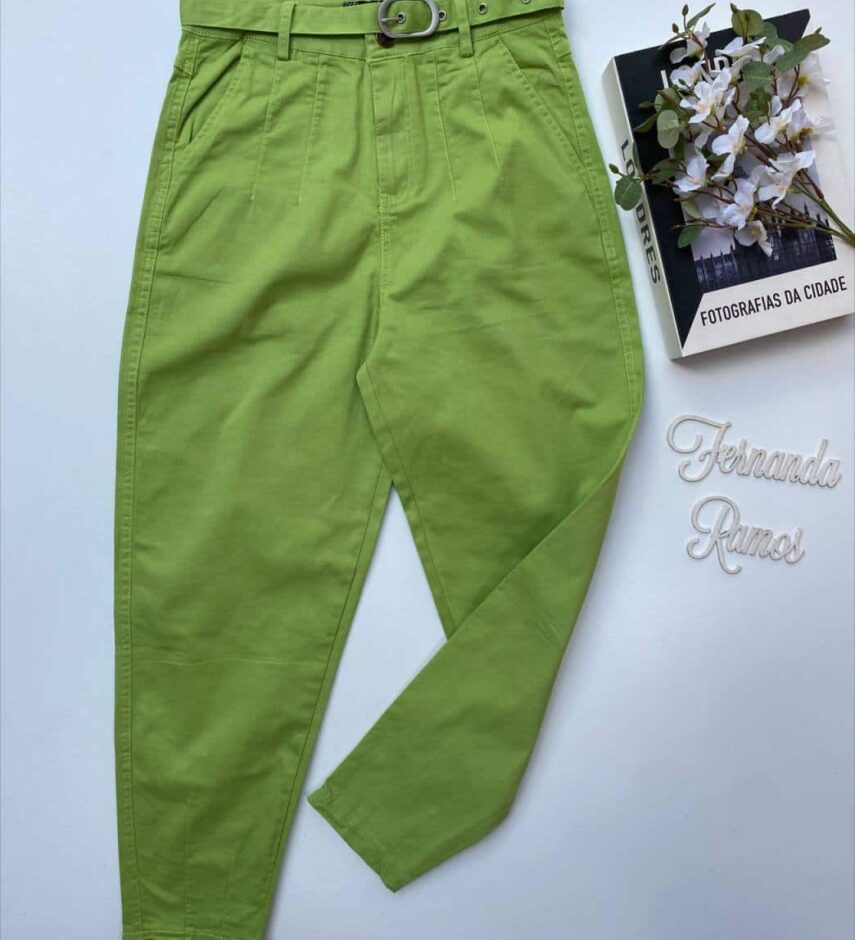Calça Feminina com Bolsos e Cinto Verde - Fernanda Ramos Store