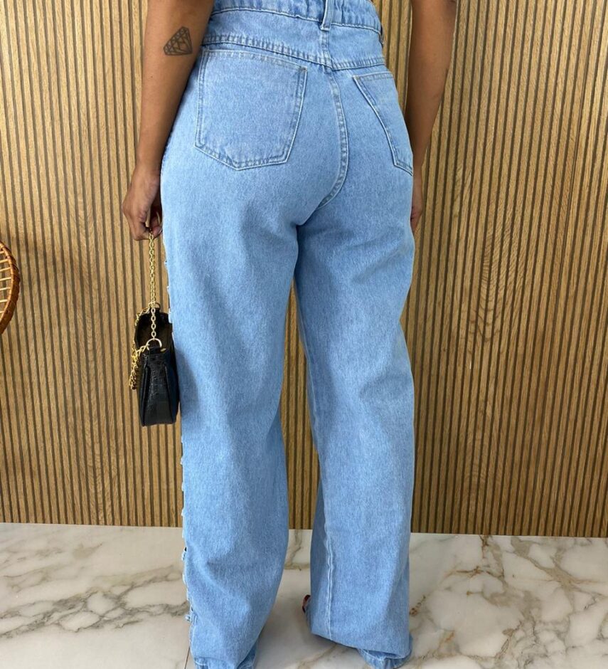 Calça Jeans Feminina com Detalhes em Abertura - Fernanda Ramos Store