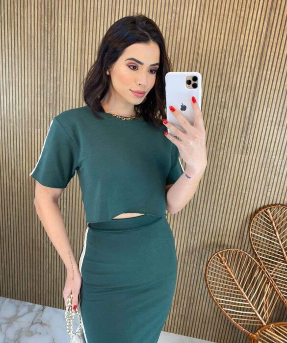 Conjunto Rosa Saia Midi e Cropped sem Bojo Detalhe em lurex Verde - Fernanda Ramos Store