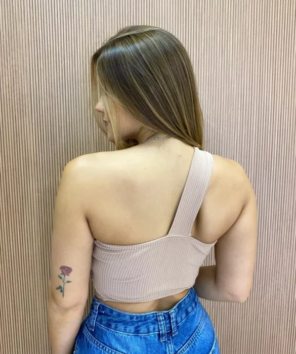 Cropped Feminino Canelado com Bojo e Abertura Nula Manga Bege - Fernanda Ramos Store