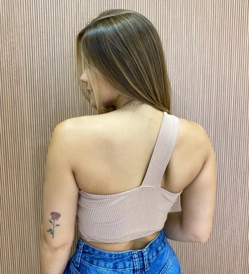 Cropped Feminino Canelado com Bojo e Abertura Nula Manga Bege - Fernanda Ramos Store