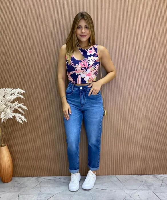 Cropped Feminino Canelado com Bojo Estampado Fundo Azul - Fernanda Ramos Store