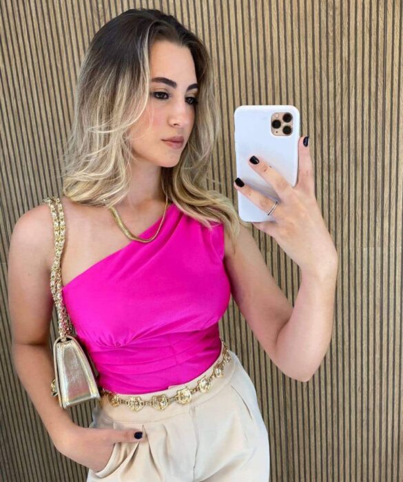 Cropped Feminino com Bojo Nula Manga com Detalhe Pink Fernanda Ramos Store