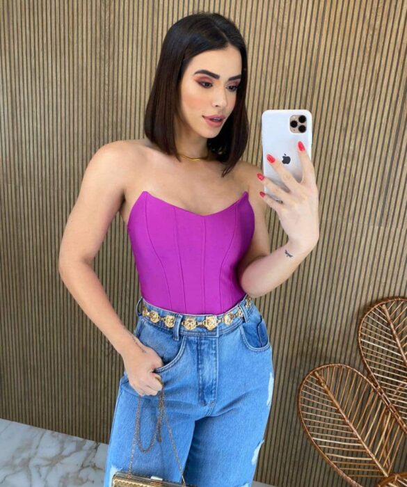 Cropped Feminino com Bojo Tomara que Caia Fucsia Fernanda Ramos Store