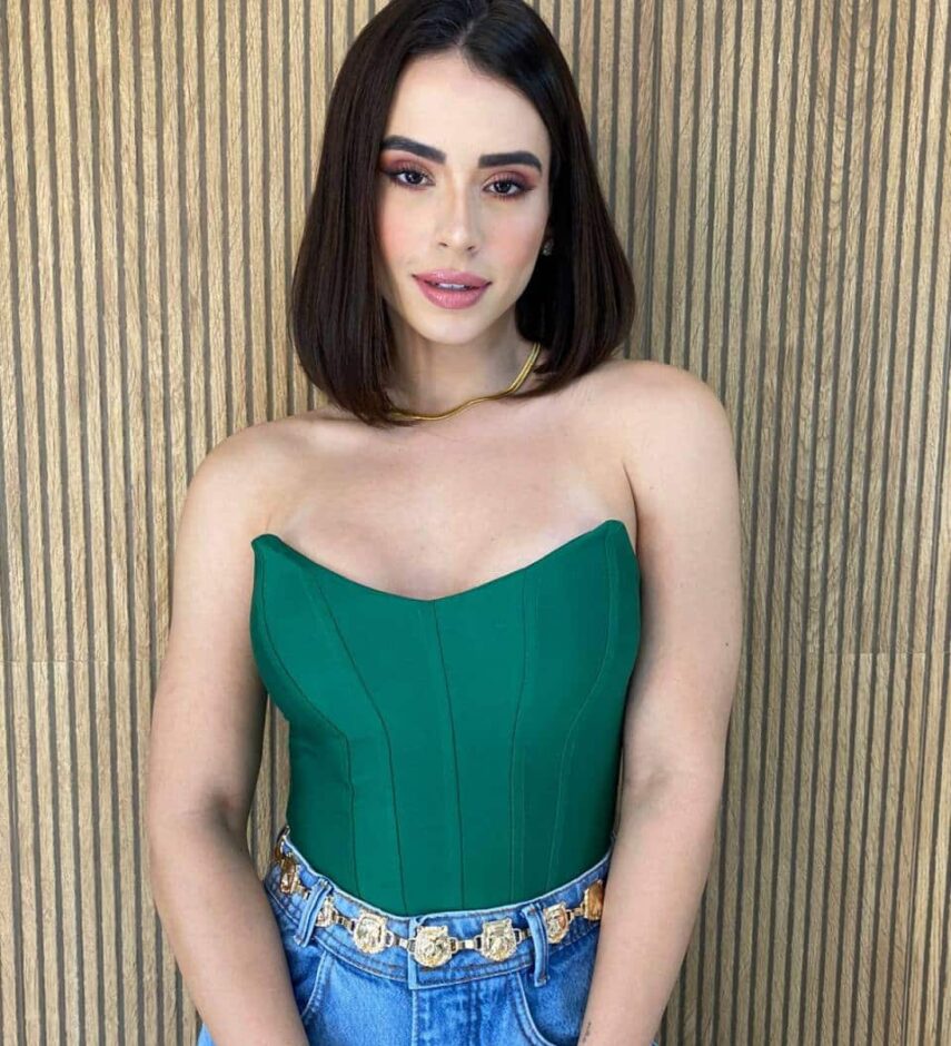 Cropped Feminino com Bojo Tomara que Caia Verde - Fernanda Ramos Store