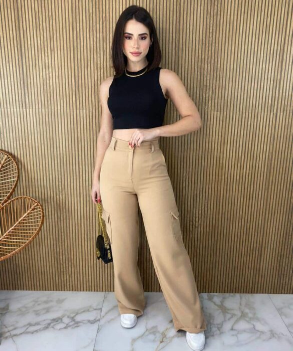 Cropped Feminino Malha Canelada sem Bojo Preto Fernanda Ramos Store