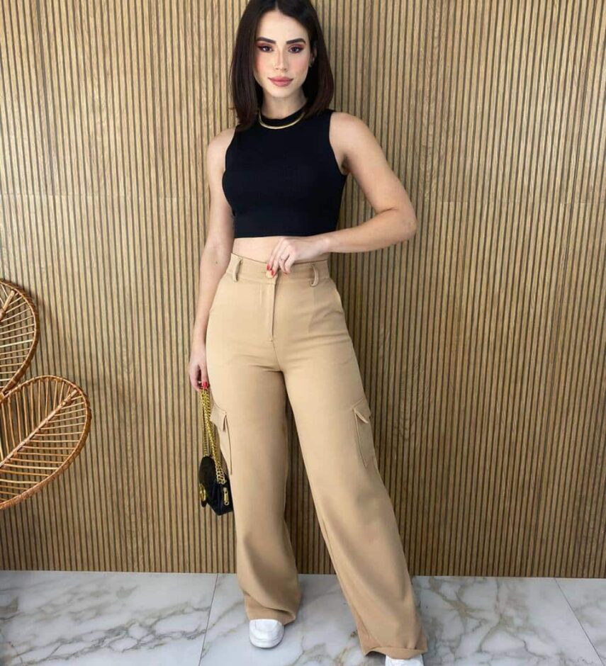 Cropped Feminino Malha Canelada sem Bojo Preto - Fernanda Ramos Store
