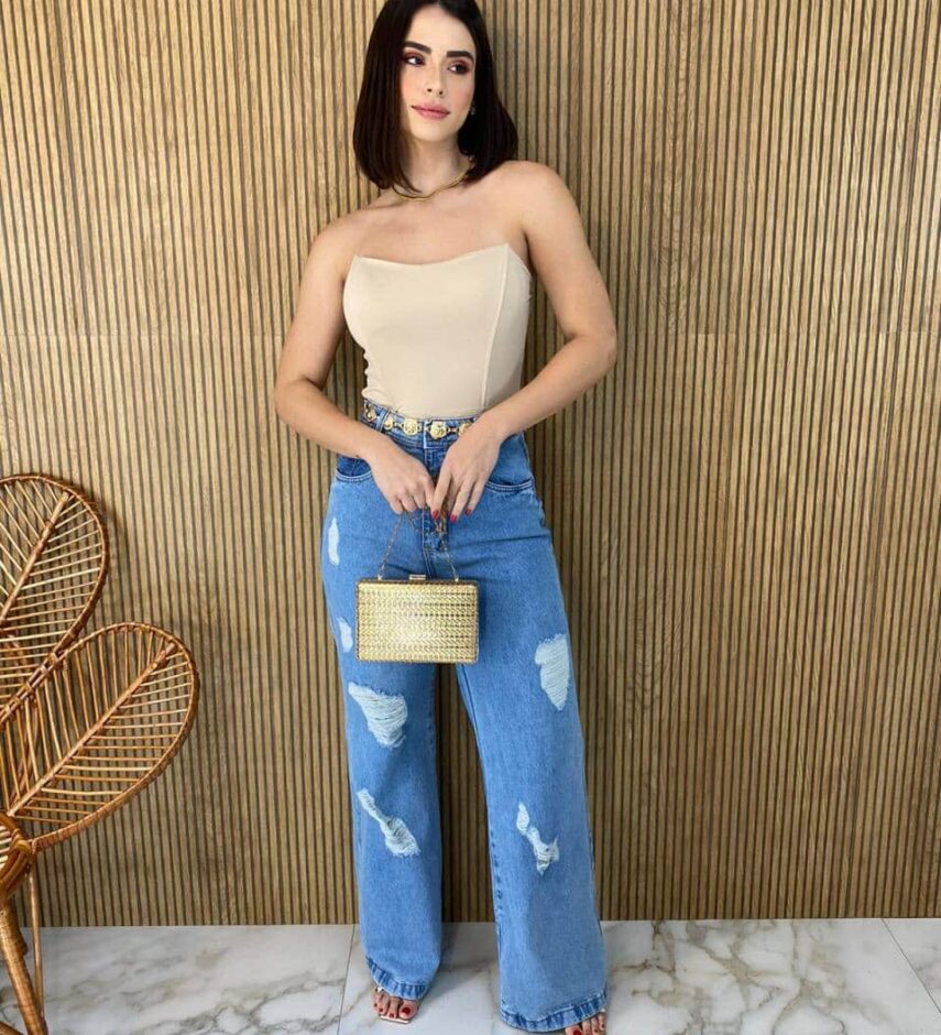 Cropped Feminino Tomara que Caia com Bojo Bege - Fernanda Ramos Store