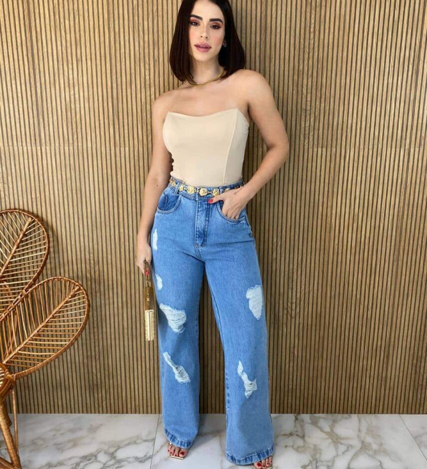 Cropped Feminino Tomara que Caia com Bojo Bege - Fernanda Ramos Store