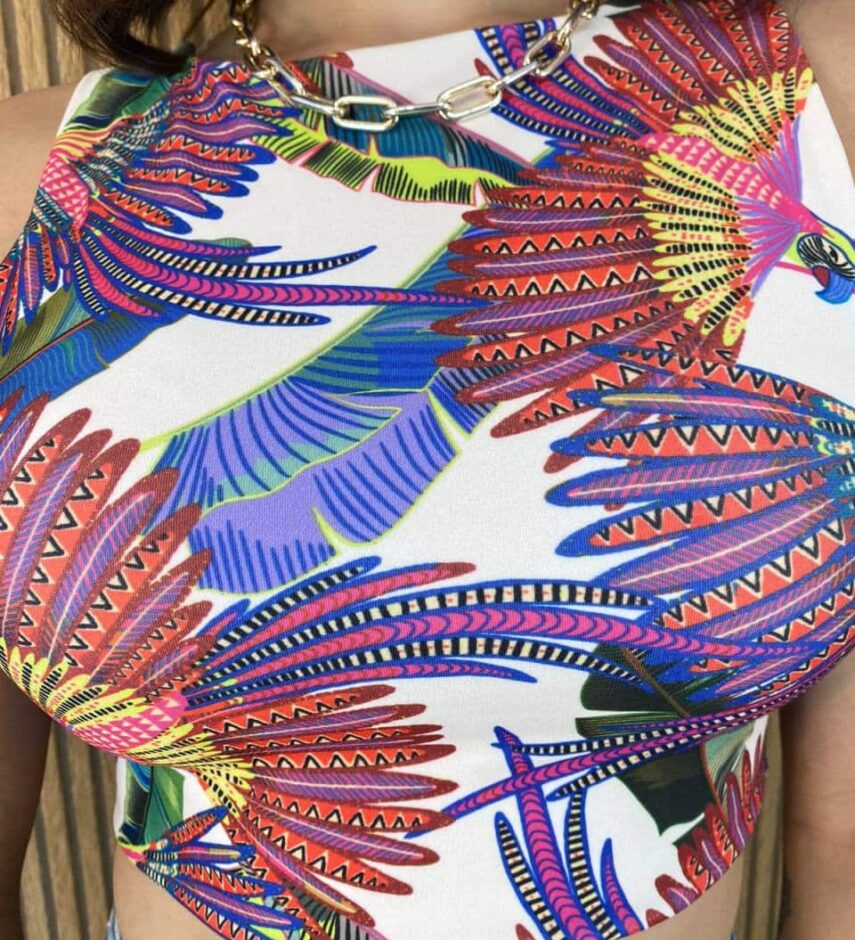Cropped Regata sem Bojo Básico Estampa Pássaro Colorido - Fernanda Ramos Store