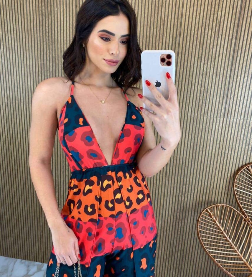 Macacão Feminino com Bojo e Amarração Animal Print - Fernanda Ramos Store