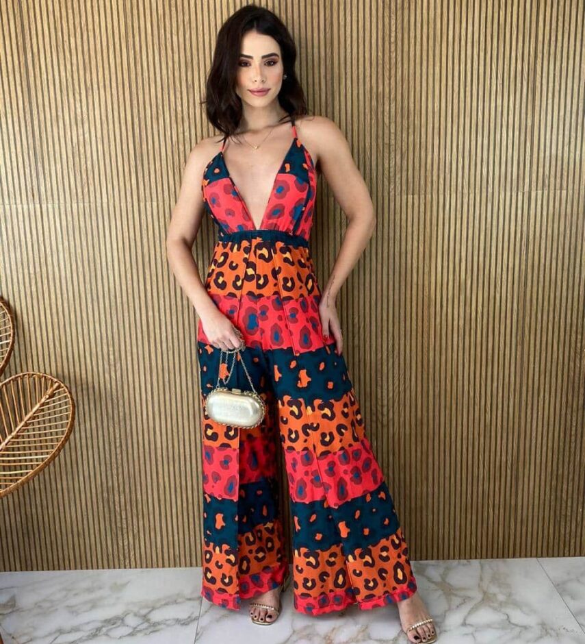Macacão Feminino com Bojo e Amarração Animal Print - Fernanda Ramos Store