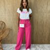 T-shirt Manga Curta Off White com Escrita Pink fernanda ramos store