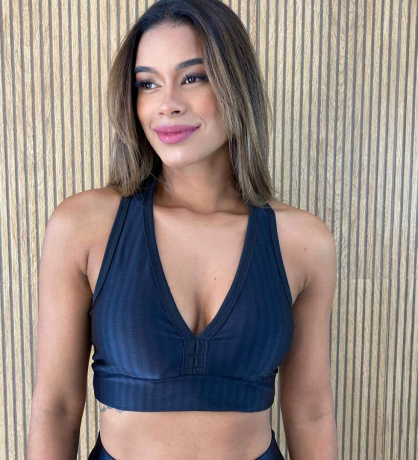 Top Cropped com Bojo Academia Preto - Fernanda Ramos Store