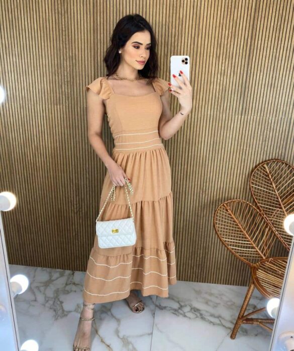 Vestido Midi sem Bojo Detalhe Bordado e Lastex Nude fernanda ramos store