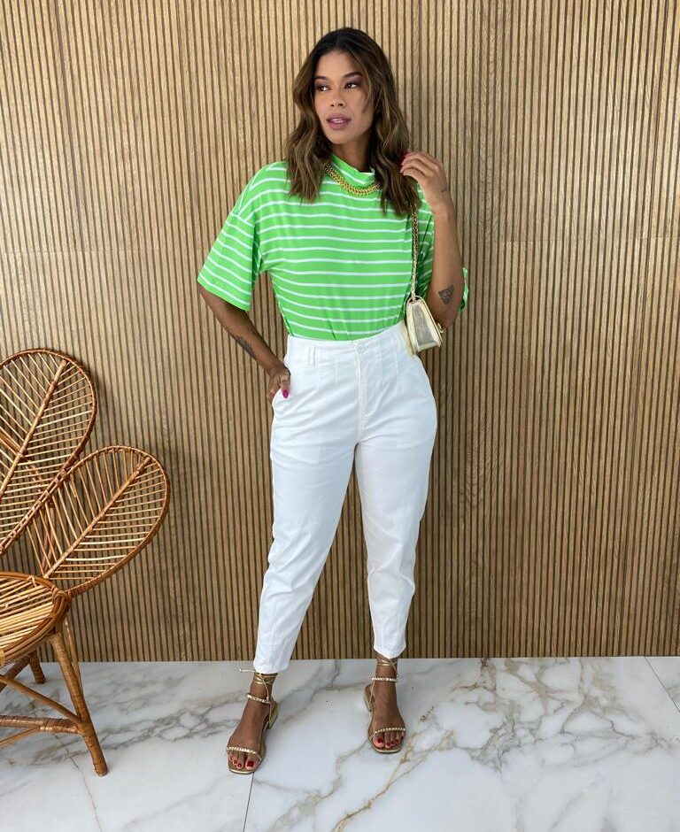 Blusa Feminina Manga Curta Nanda Listrada Verde - Fernanda Ramos Store