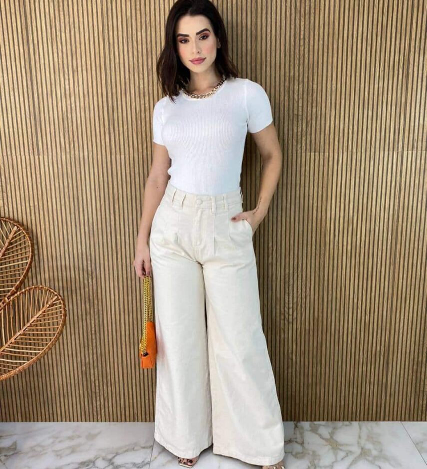 Blusa Feminina Modal Detalhe em Corrente Off White - Fernanda Ramos Store