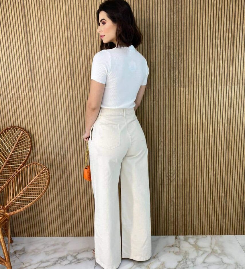 Blusa Feminina Modal Detalhe em Corrente Off White - Fernanda Ramos Store