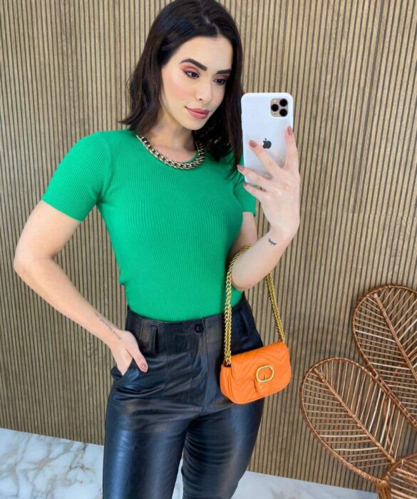 fernandaramosstore com br blusa feminina modal detalhe em corrente verde 5