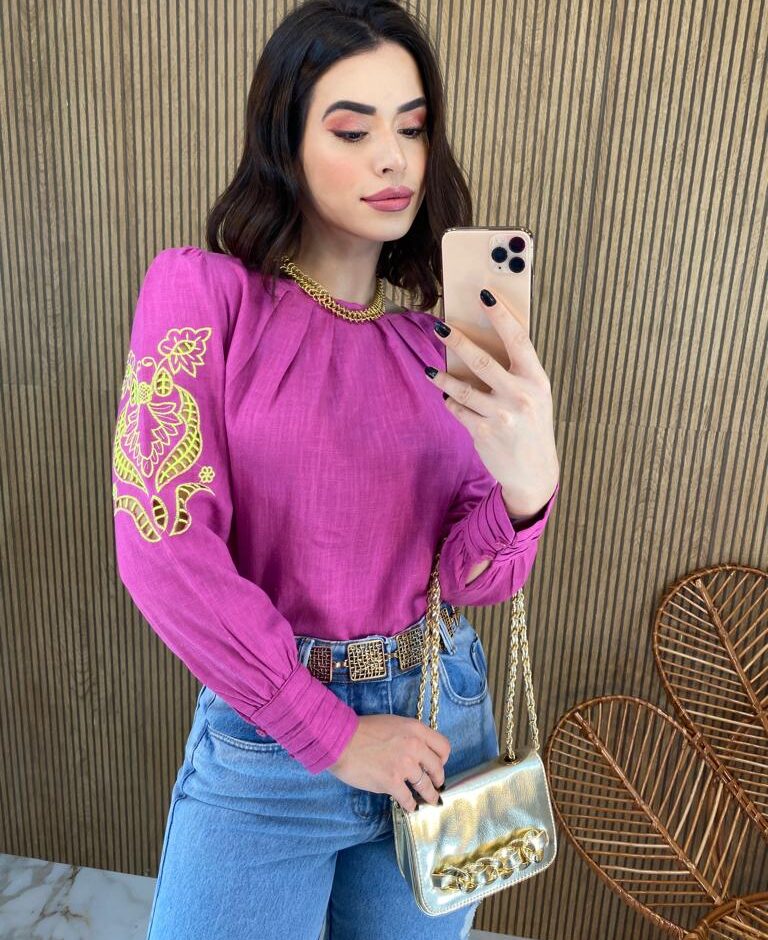 Blusa Manga Longa Feminina com Detalhe Vazado nas Mangas Fúcsia - Fernanda Ramos Store