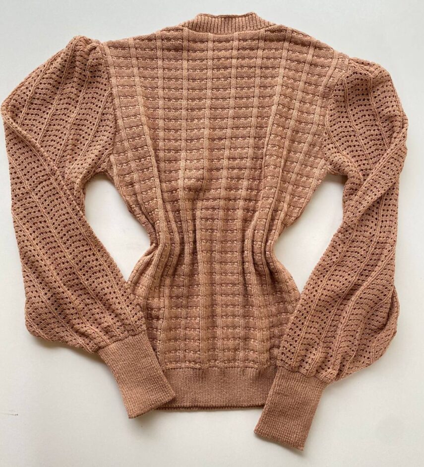 Blusa Manga Longa Feminina Tricot Detalhe Manga Bege - Fernanda Ramos Store