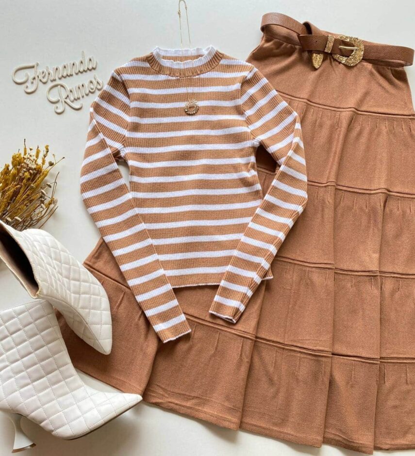 Blusa Manga Longa Feminina Tricot Listrada Bege - Fernanda Ramos Store