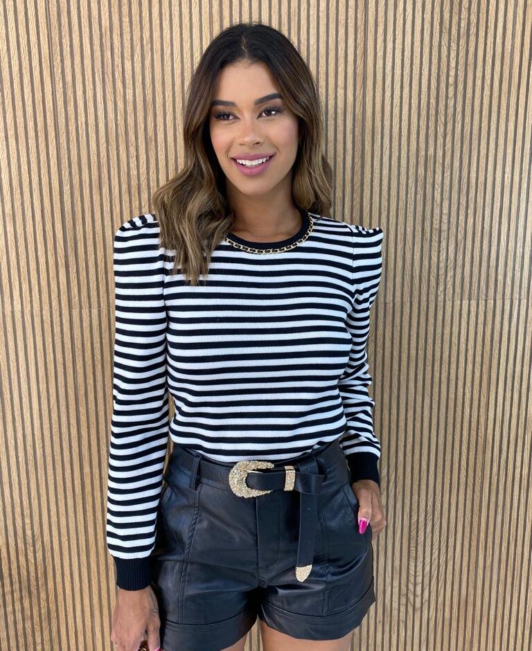 Blusa Manga Longa Modal com Detalhe Listrada Preta - Fernanda Ramos Store
