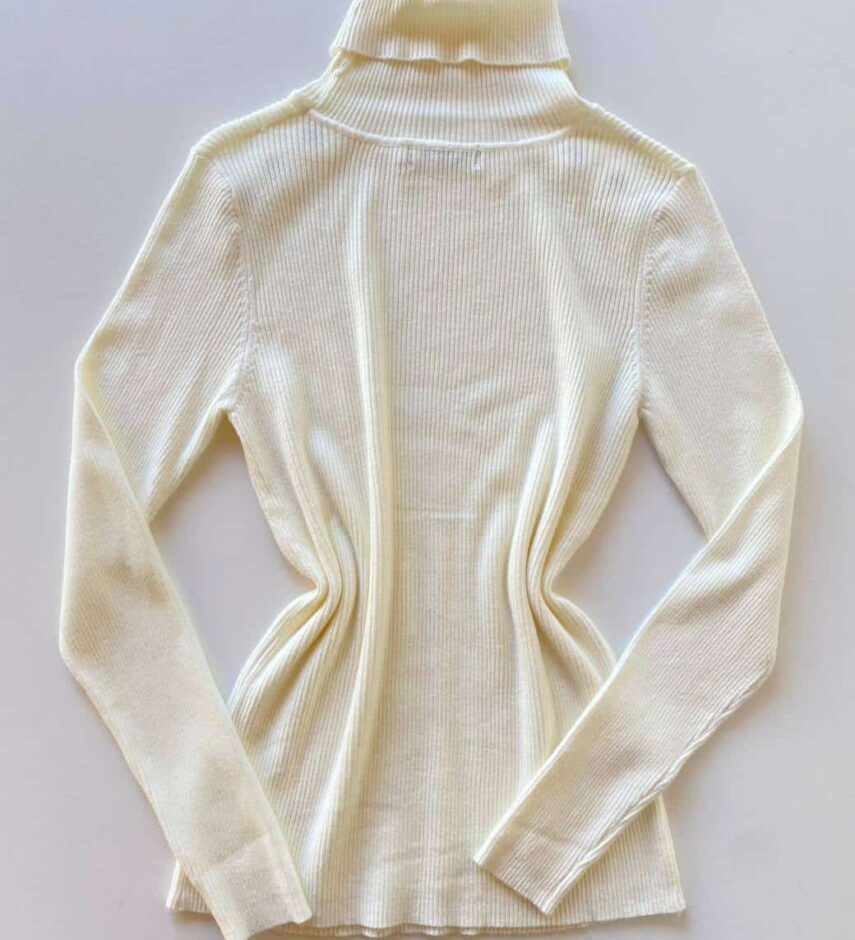 Blusa Manga Longa Modal Gola Alta com Detalhes 2092 Off White - Fernanda Ramos Store