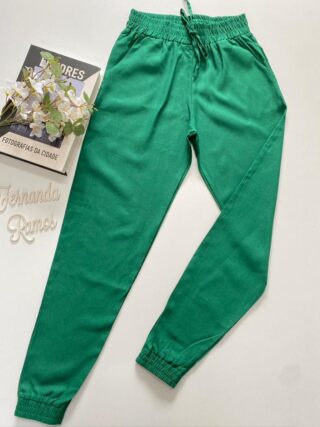 Calça Jogger Feminina Viscolinho Verde Bandeira Fernanda Ramos Store