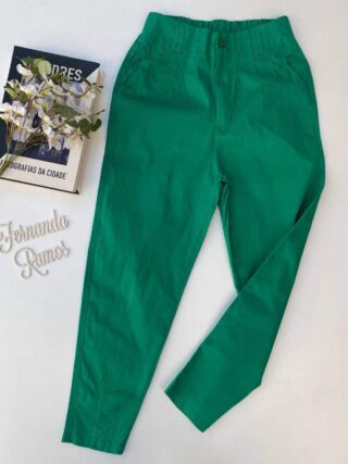 Calça Le Feminina Sarja com Bolsos Verde Bandeira - Fernanda Ramos Store