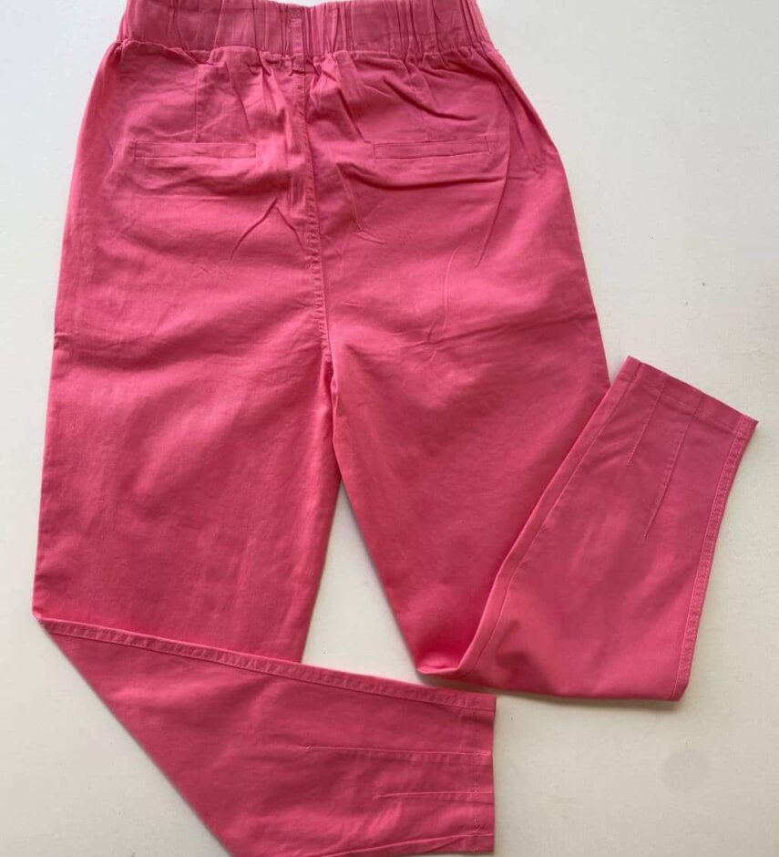 Calça Le Feminina Sarja com Bolsos Rosa - Fernanda Ramos Store