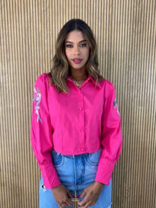 fernandaramosstore com br camisa cropped feminino manga longa bordada pink 1