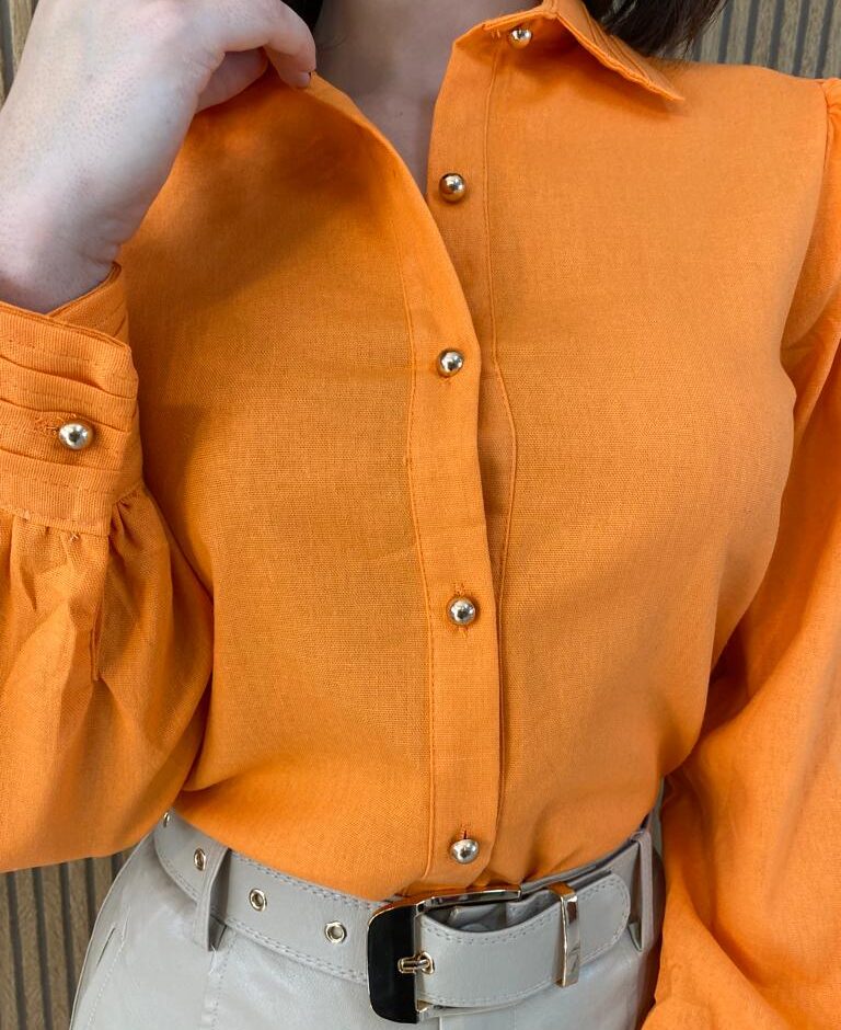 Camisa Feminina Manga Longa Botões Dourados Laranja - Fernanda Ramos Store