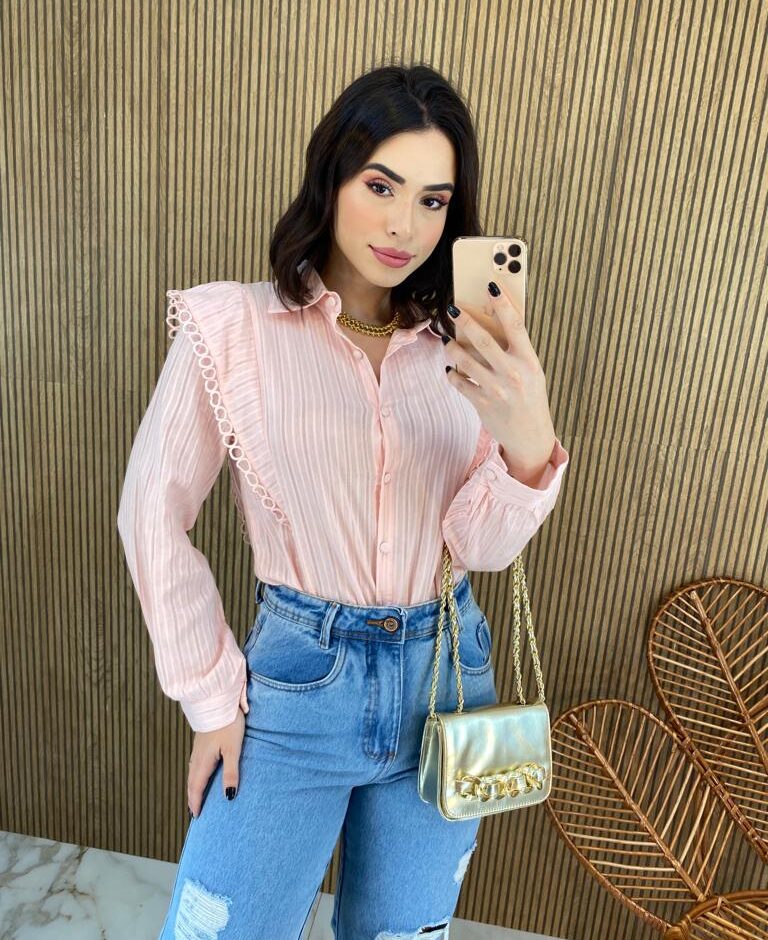 Camisa Feminina Manga Longa Luna com Detalhe Rosa Bebe - Fernanda Ramos Store