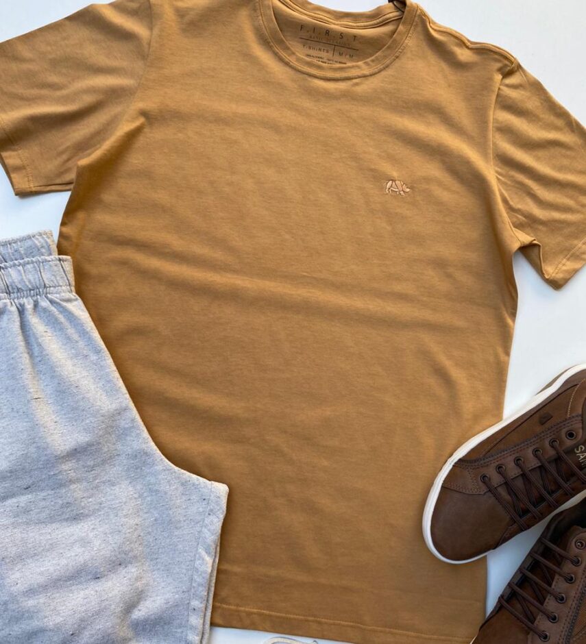 Camiseta Masculina Basic Ocass Caramelo - Fernanda Ramos Store