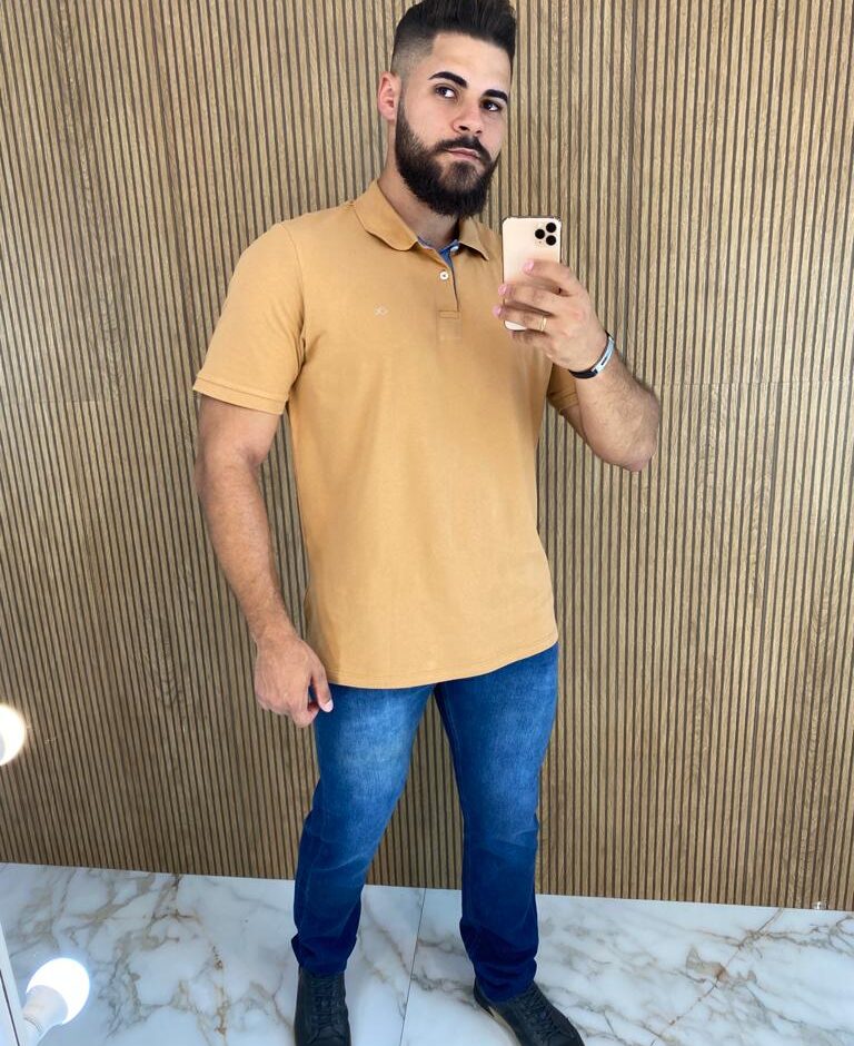 Camiseta Polo Essencial Slim Ogochi Caramelo 1134 - Fernanda Ramos Store