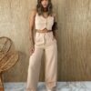 fernandaramosstore com br conjunto feminino elena cropped e calca pantalona bege 6