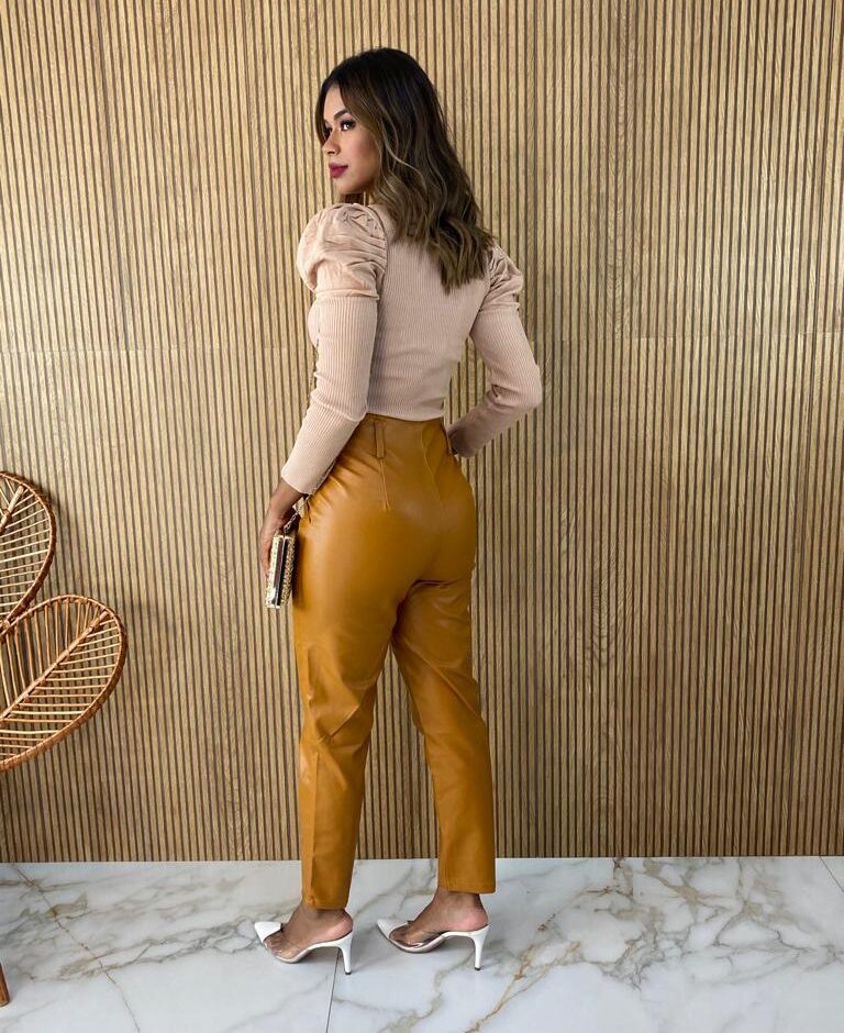 Blusa Manga Longa Bufante Jéssica Bege - Fernanda Ramos Store