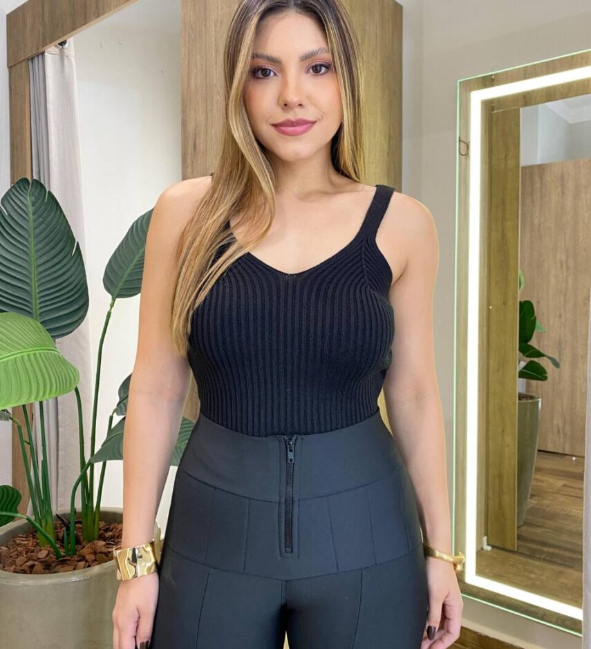Cropped Feminino Tricot Manu Preto - Fernanda Ramos Store