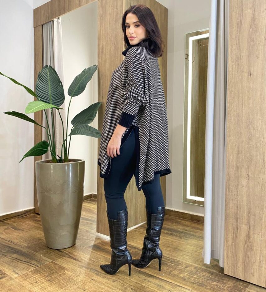 Poncho Femininino Tricot Amanda com Gola Xadrez - Fernanda Ramos Store
